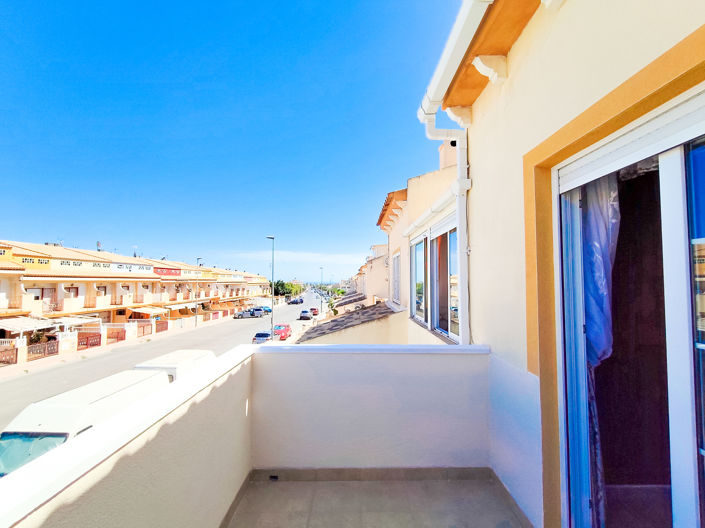 Image No.23-2 Bed House for sale