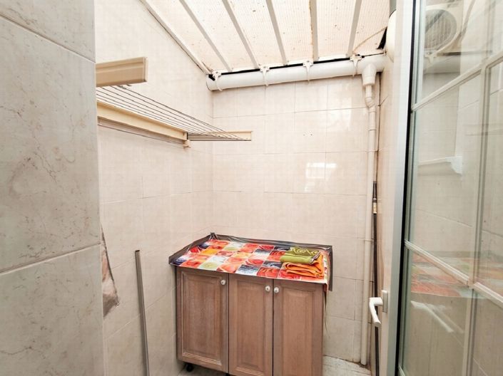 Image No.24-2 Bed Townhouse for sale