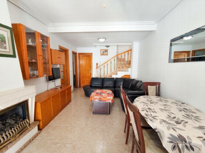 Image No.3-2 Bed Townhouse for sale
