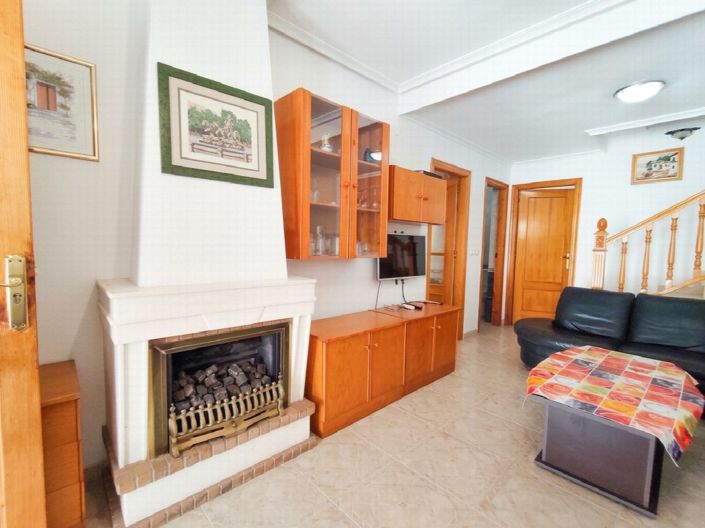 Image No.4-2 Bed Townhouse for sale
