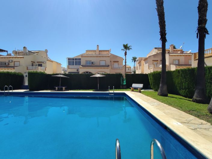 Image No.43-2 Bed House for sale