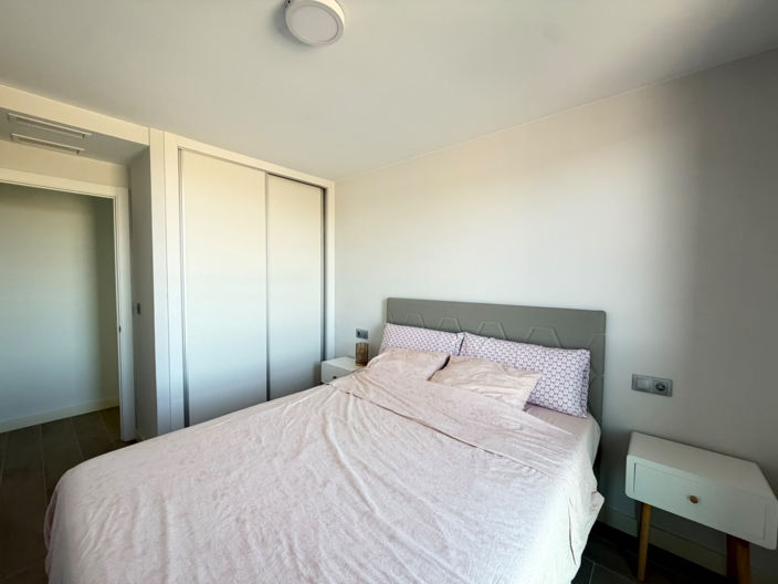 Image No.17-3 Bed Apartment for sale