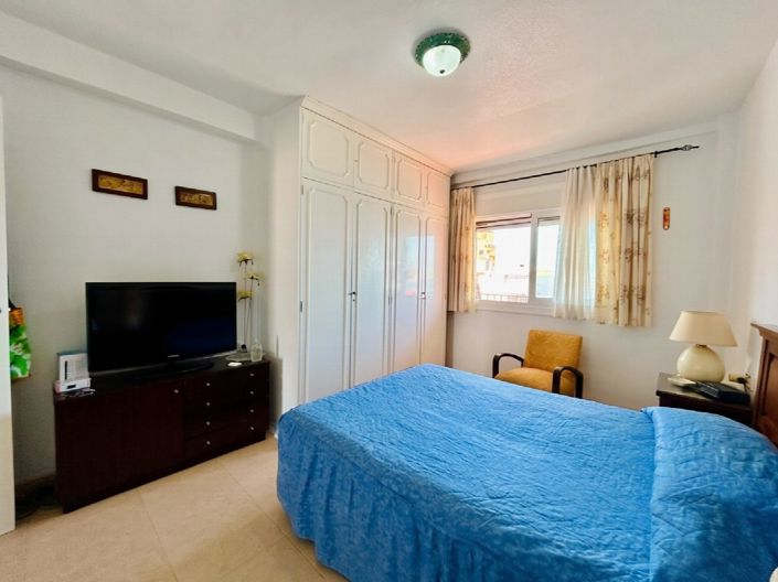 Image No.8-3 Bed Apartment for sale