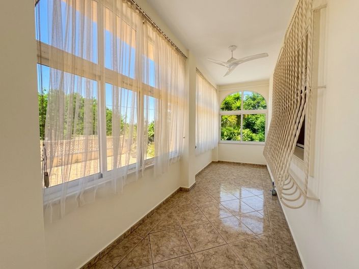 Image No.30-5 Bed Finca for sale