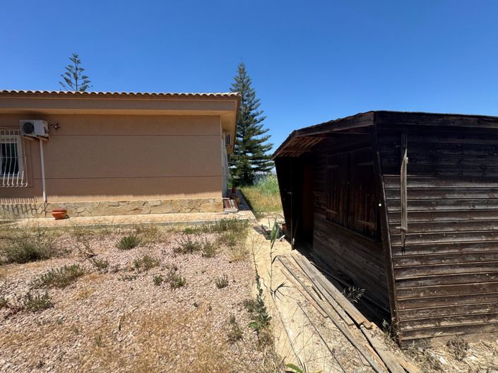 Image No.40-5 Bed House for sale