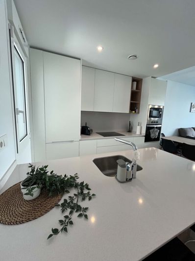 Image No.7-2 Bed House for sale