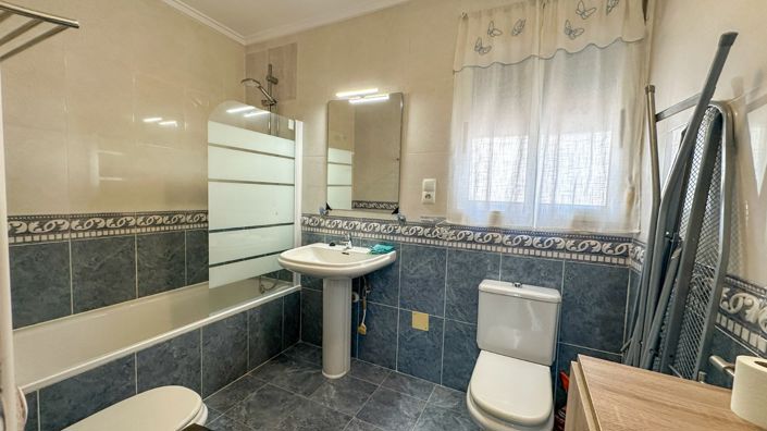 Image No.45-3 Bed Villa for sale