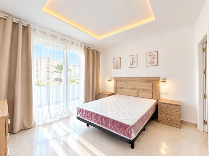 Image No.4-2 Bed Apartment for sale
