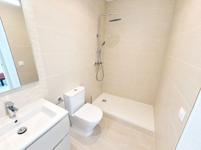 Image No.7-2 Bed Apartment for sale
