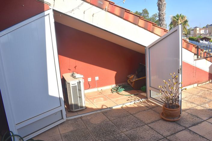 Image No.27-3 Bed House for sale