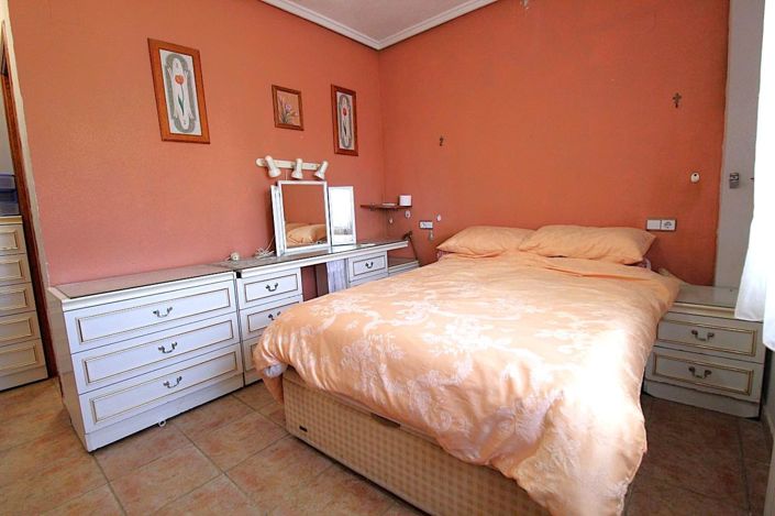 Image No.17-3 Bed Villa for sale