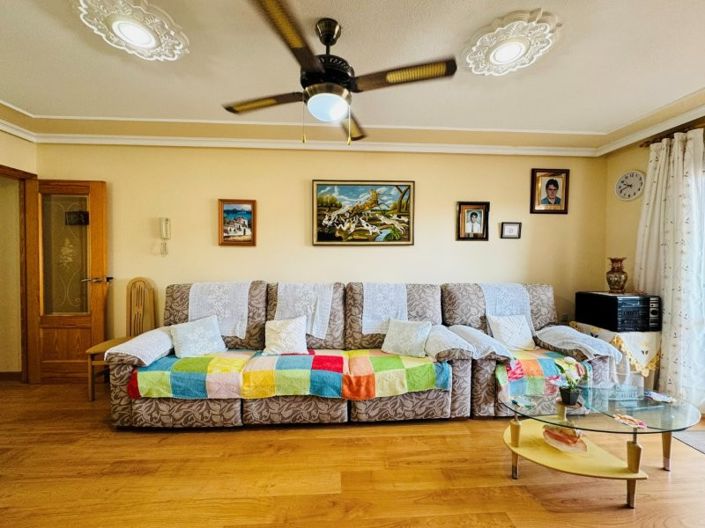 Image No.16-2 Bed Apartment for sale