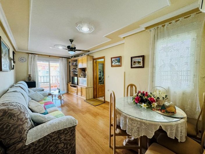 Image No.18-2 Bed Apartment for sale