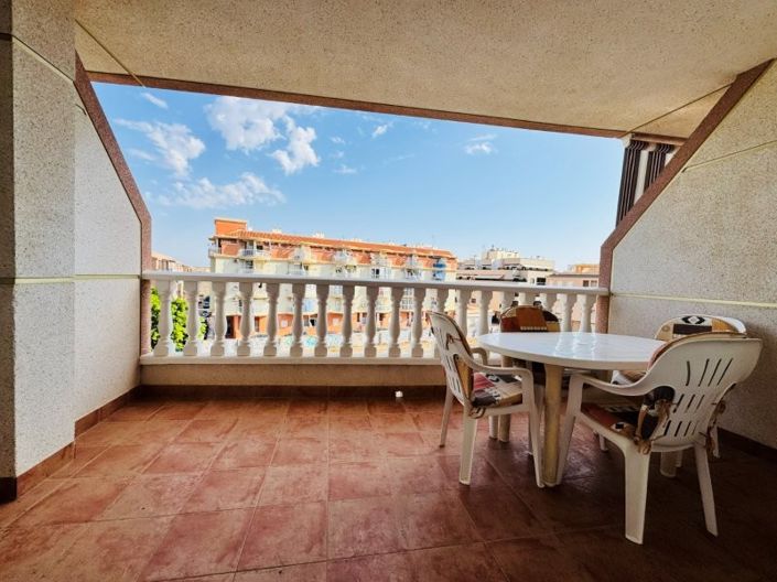 Image No.19-2 Bed Apartment for sale