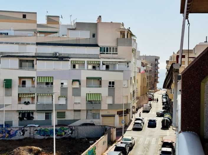 Image No.22-2 Bed Apartment for sale