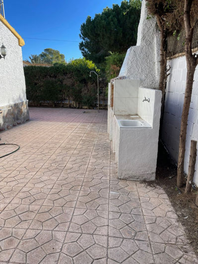 Image No.3-3 Bed Villa for sale