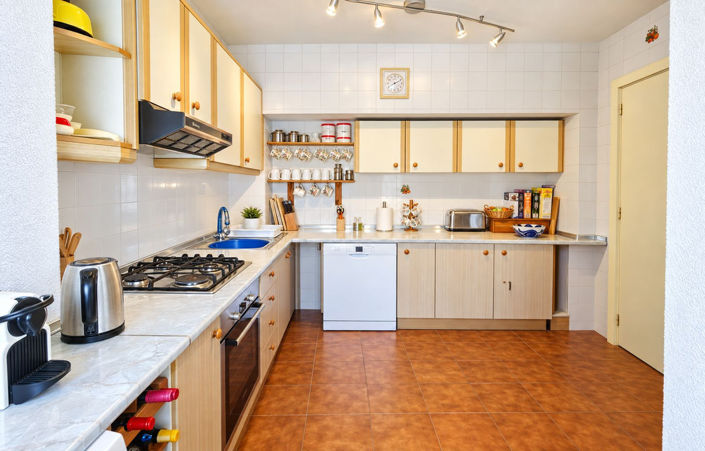 Image No.7-4 Bed Townhouse for sale
