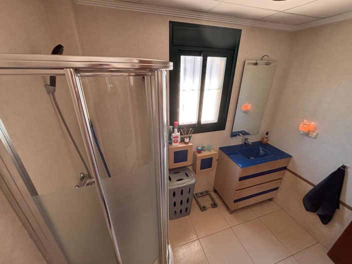 Image No.13-4 Bed House for sale