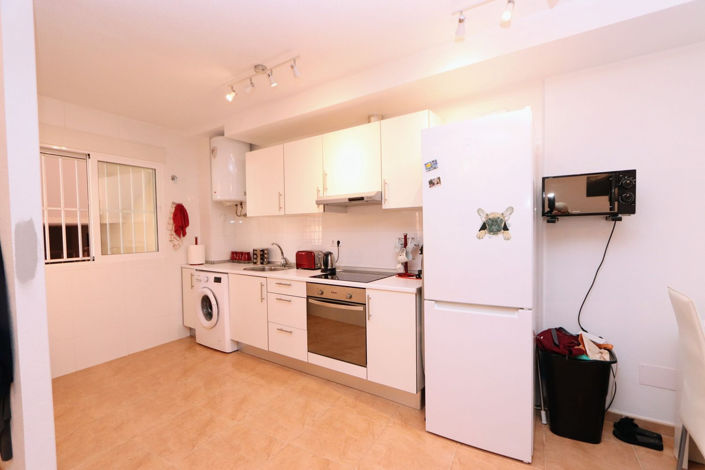 Image No.11-2 Bed Apartment for sale