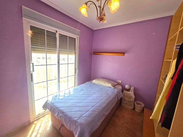 Image No.23-3 Bed House for sale