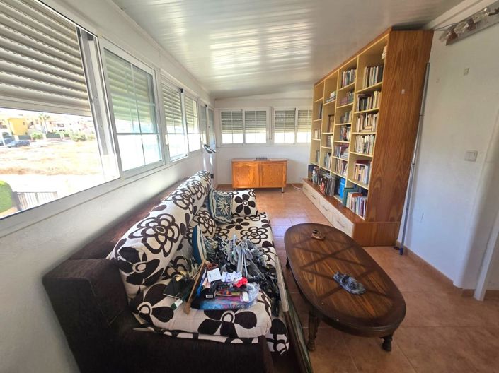 Image No.32-3 Bed House for sale