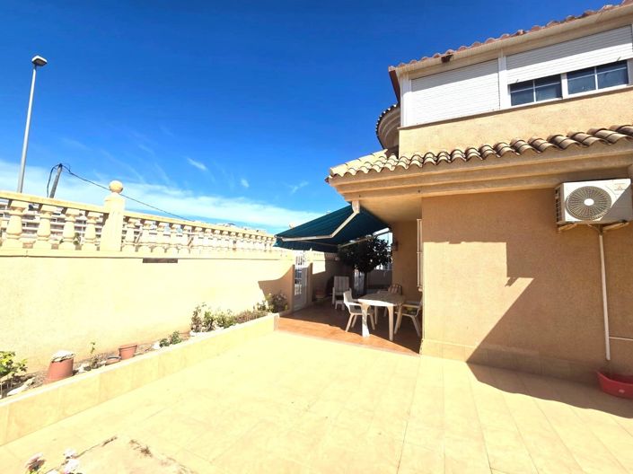Image No.49-3 Bed House for sale