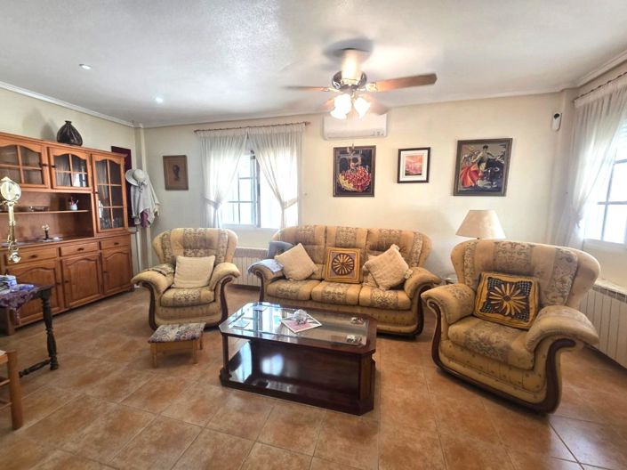 Image No.5-3 Bed House for sale