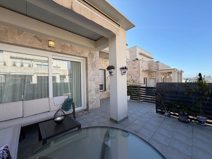 Image No.16-3 Bed House for sale