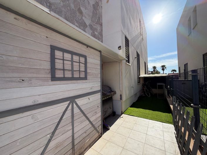 Image No.8-3 Bed House for sale