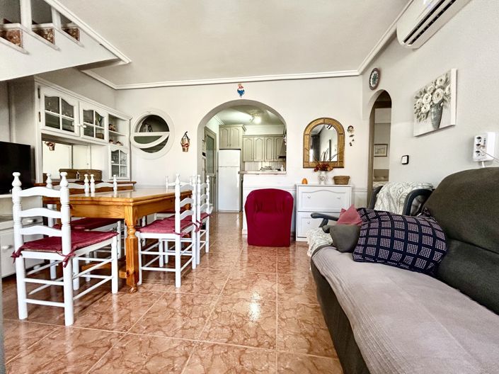 Image No.5-2 Bed Townhouse for sale