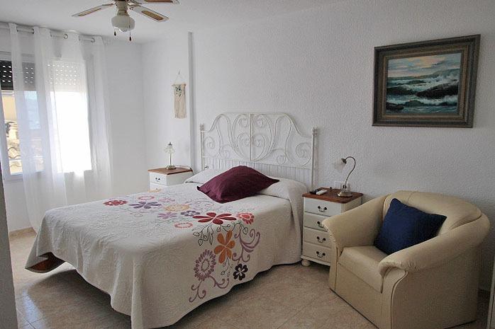 Image No.29-5 Bed Studio for sale