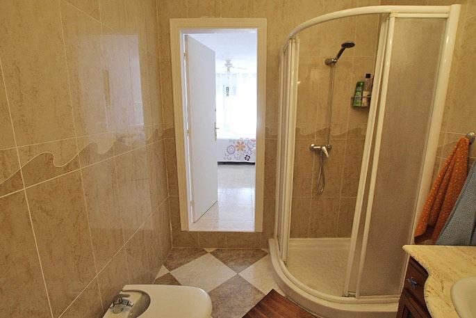 Image No.44-5 Bed Studio for sale