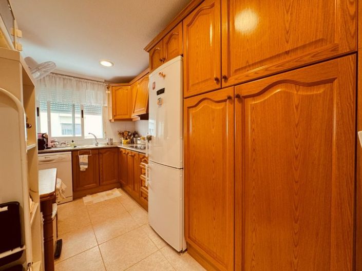 Image No.12-2 Bed Apartment for sale