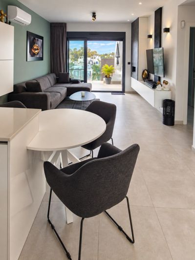 Image No.3-3 Bed Apartment for sale