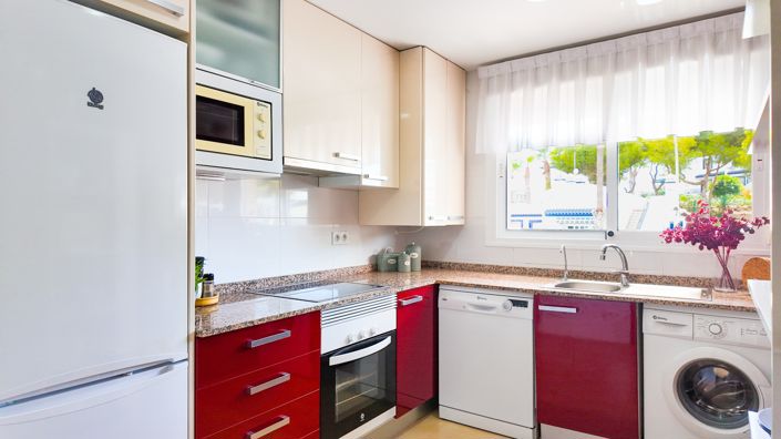 Image No.21-2 Bed Apartment for sale