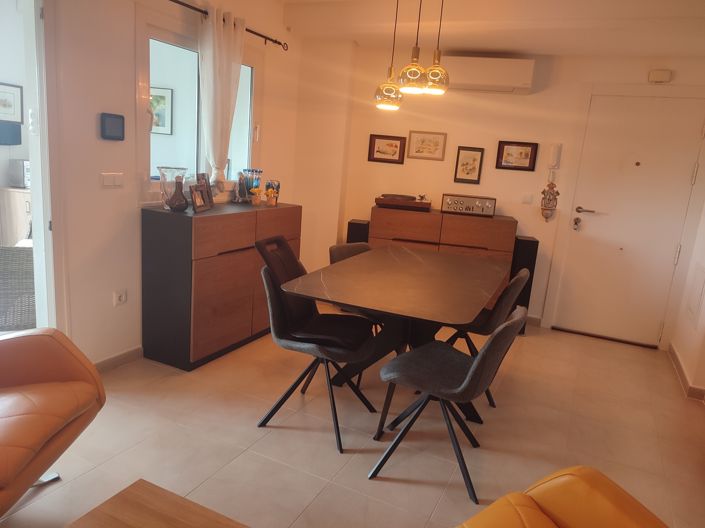 Image No.11-2 Bed Apartment for sale