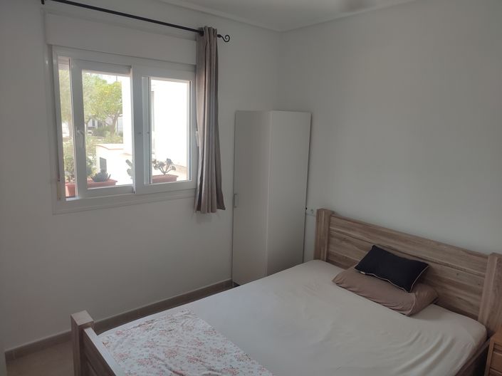 Image No.24-2 Bed Apartment for sale