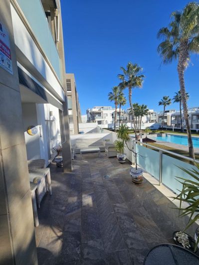 Image No.3-Maison de 4 chambres à vendre à Torrevieja