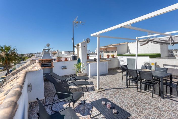 Image No.12-3 Bed Apartment for sale
