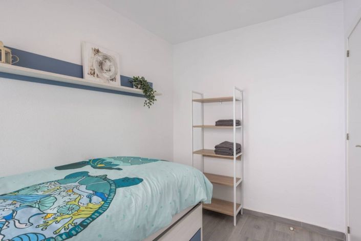 Image No.15-3 Bed Apartment for sale