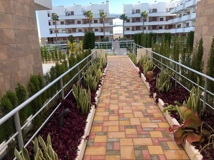 Image No.18-2 Bed Apartment for sale
