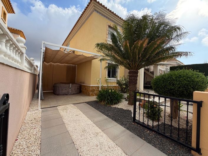 Image No.6-2 Bed Villa for sale