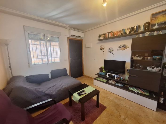 Image No.3-Maison de 2 chambres à vendre à Torrevieja