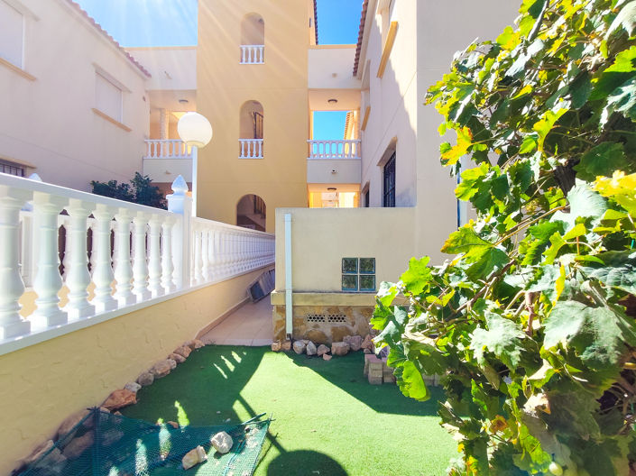 Image No.29-2 Bed Apartment for sale