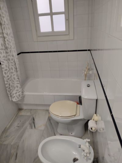 Image No.15-2 Bed Apartment for sale