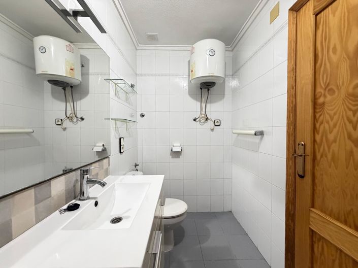 Image No.22-2 Bed Apartment for sale