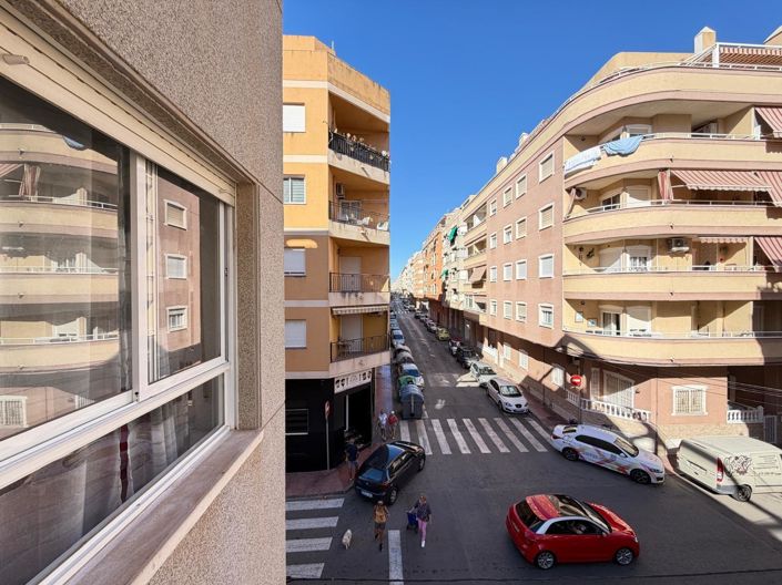 Image No.49-2 Bed Apartment for sale