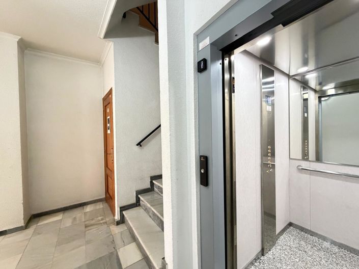 Image No.50-2 Bed Apartment for sale