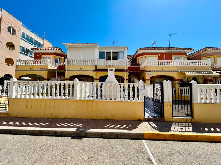 Image No.4-Maison de 2 chambres à vendre à Torrevieja