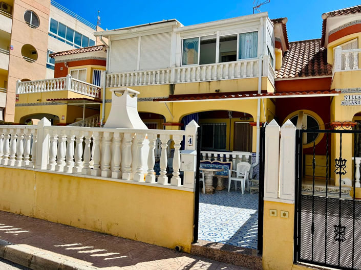 Image No.5-Maison de 2 chambres à vendre à Torrevieja